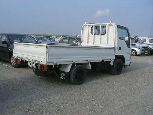 isuzu
                      elf