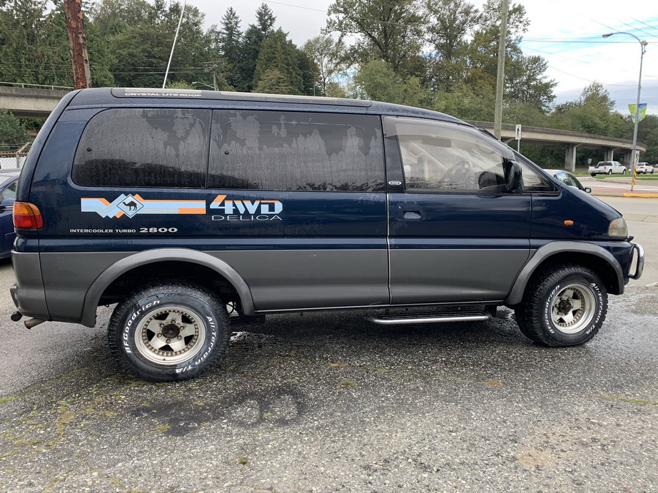 Delica
                      space gear l400