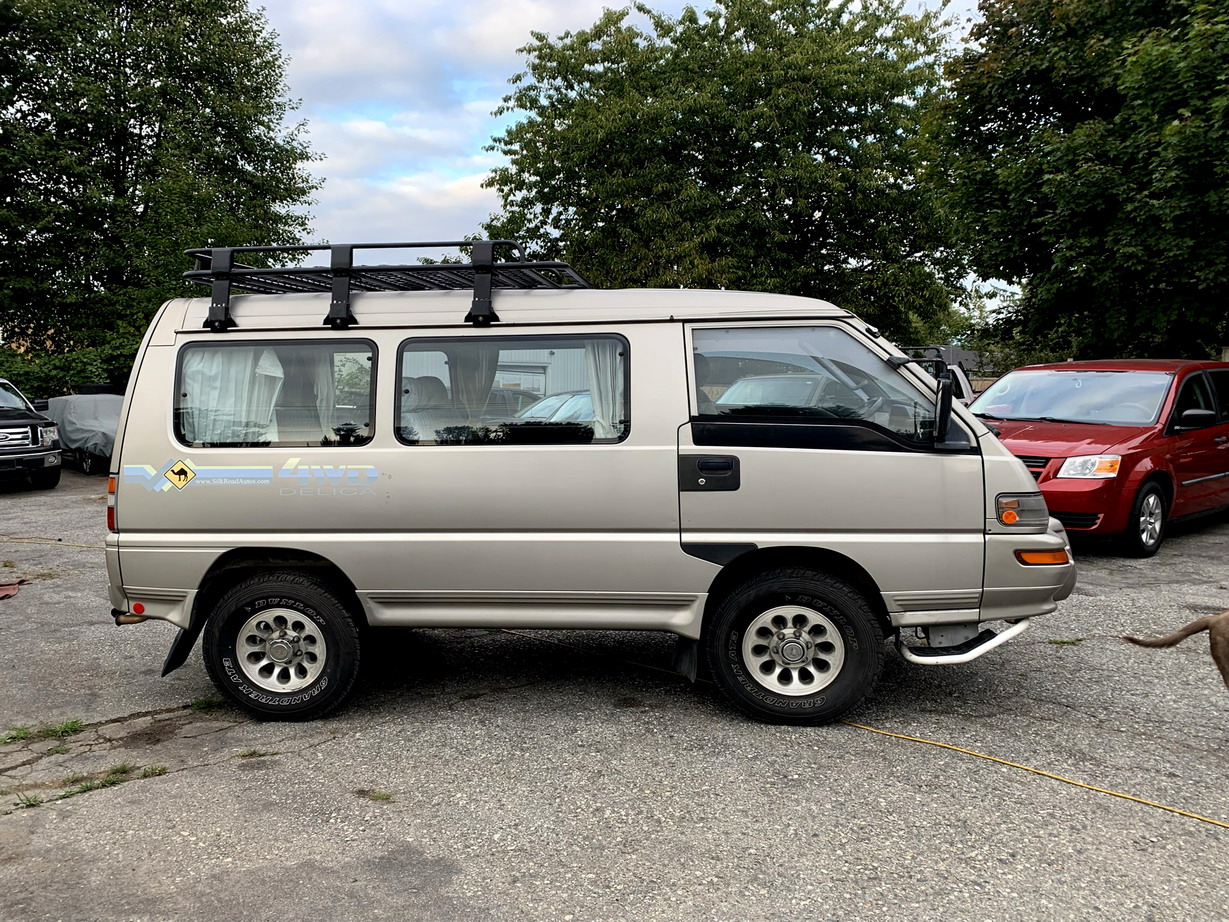Delica star
                      wagon