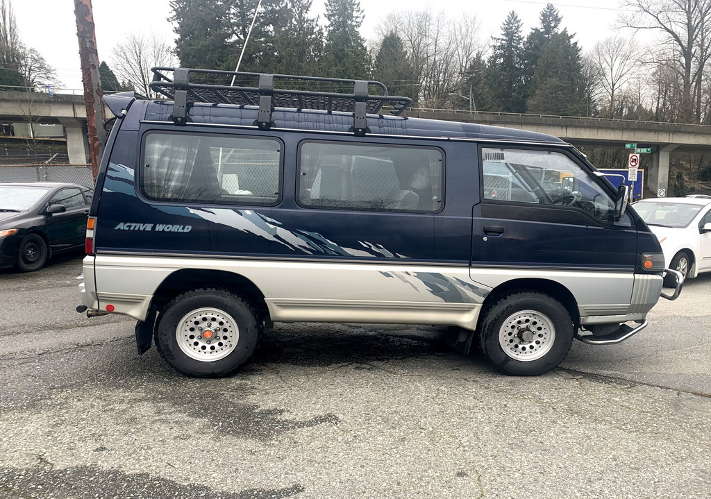 Delica
                      Jasper edition