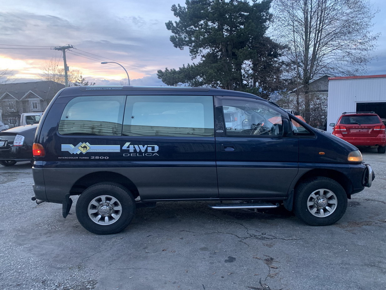 Delica
                      space gear l400