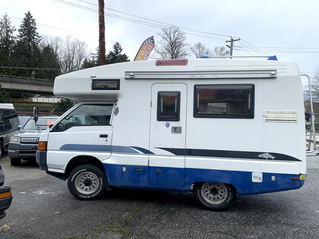 Delica
                      Camper jb470