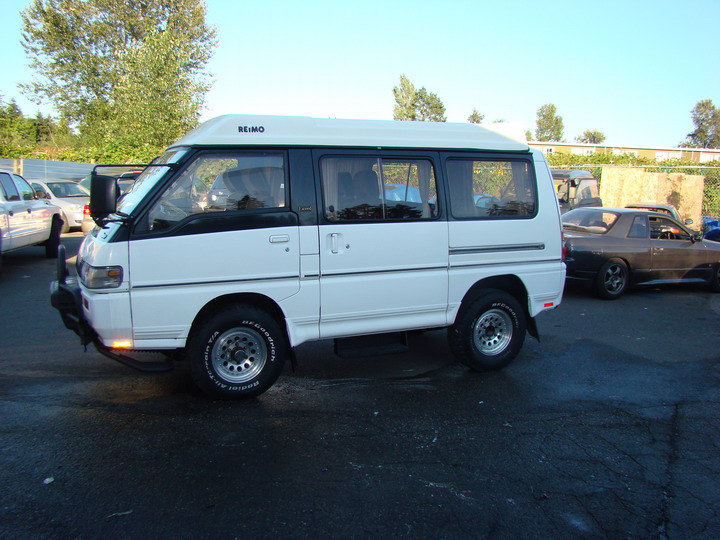 Delica pop
                      top camper