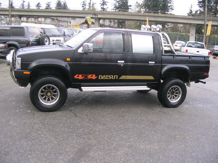 Dyna Route Van