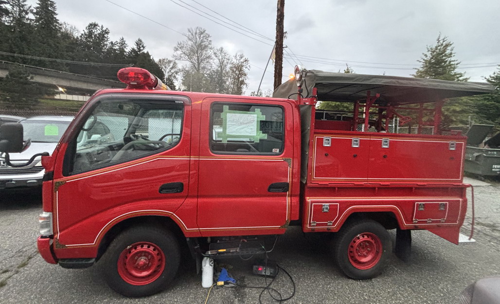 Toyota dyna fire truck