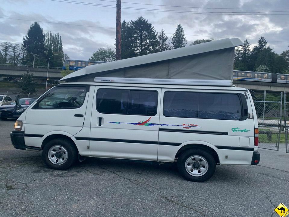 Toyota
                      hiace camper van
