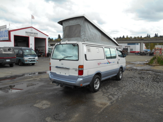Toyotahiace
                      campervan
