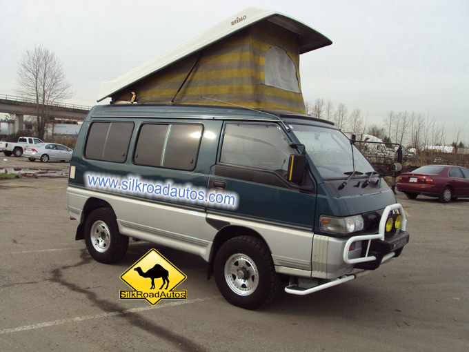 Delica pop top camper